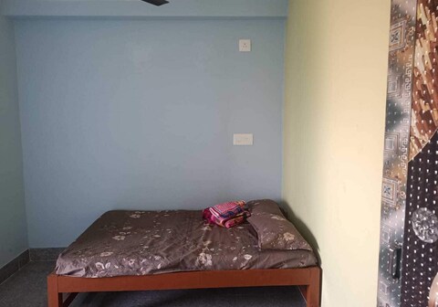 SPOT ON Maa Gauri Guest House