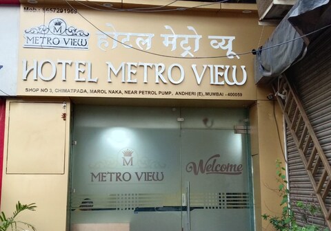 Hotel Metro View