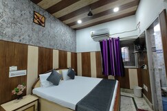 Hotel Swarajya palace, Agra Hotel Swarajya palace, Agra