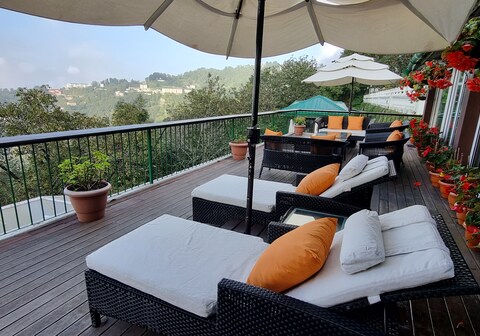 THE AMBER VERMONT ESTATE