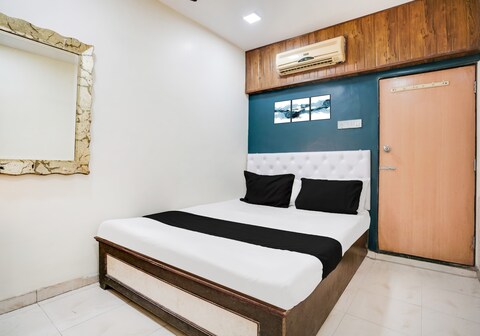 Hotel O Om Sai Palace