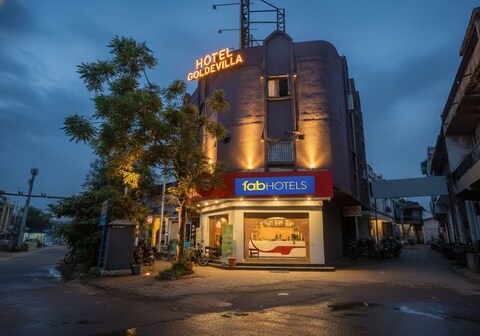 FabHotel Gokul Villa