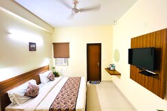 Hotel Ganga Ashoka- 100m from Ganga Ghat | 2kms from Triveni Ghat, Rishikesh Hotel Ganga Ashoka- 100m from Ganga Ghat | 2kms from Triveni Ghat, Rishikesh