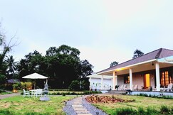 Villa Wodeyarmutt  Tropical luxury living, Sringeri Villa Wodeyarmutt  Tropical luxury living, Sringeri