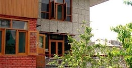 Hotel Gul E Anar, Srinagar Hotel Gul E Anar, Srinagar
