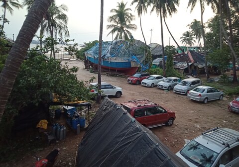 Minai Niwas Homestay | Rooms & Caretaker