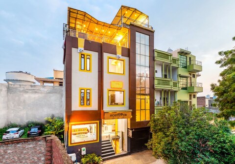 The Hosteller Agra