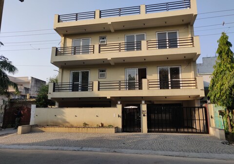 Calm Canopy 1BHK wt PVT Balcony Kitchen