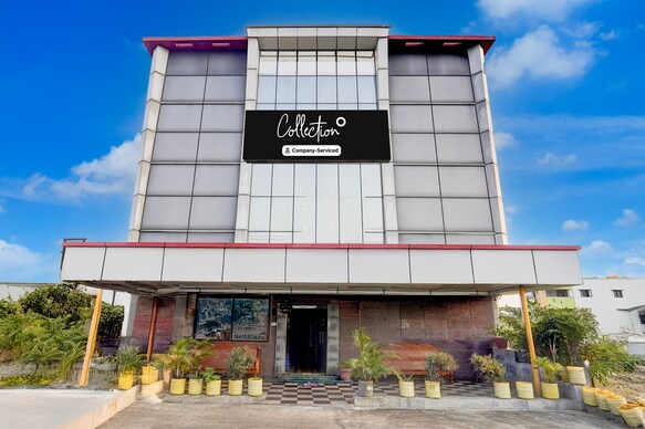 Super Collection O Karnampet Gate Formerly KVS Residency