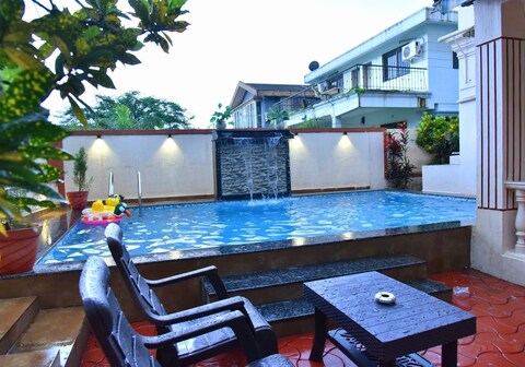 Sheth luv villa