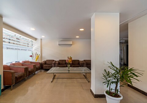 Treebo Hotel Golden Leaf