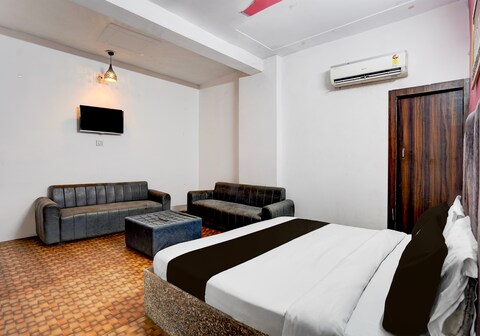 Hotel O Green Park Guest House