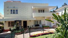 Colonels Inn, Ooty Colonels Inn, Ooty