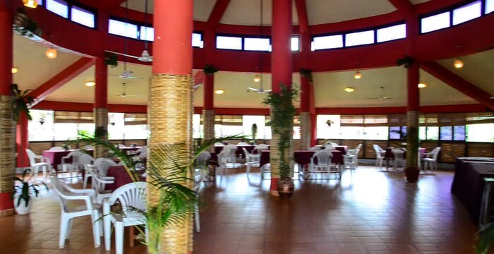Restaurant2