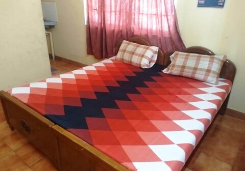 New Anandham kongu A/C Lodge