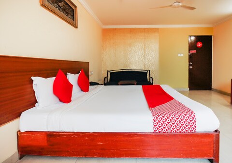 Hotel O Priya Residency