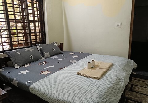 Elara Homestay