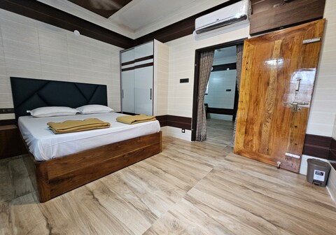 Private Paradise | Entire 1BHK Apartments