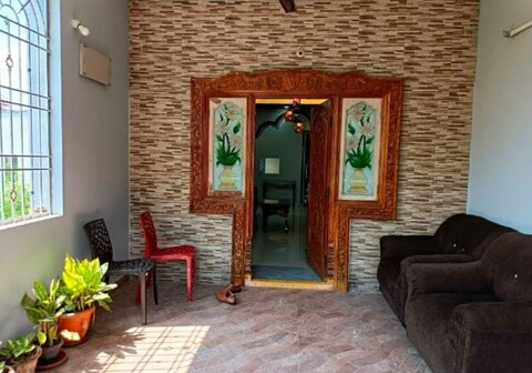 Lucky Homestay 2BHK