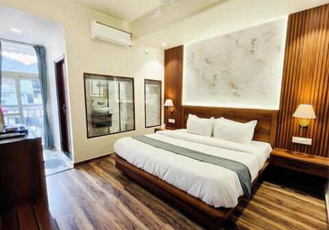 Hotel Paradise
