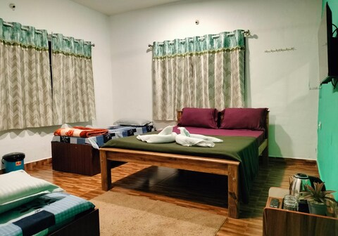 Raindrop Holiday Villa