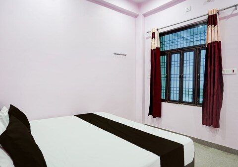 Hotel O Maa Santoshi