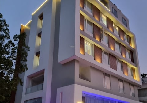 OCEAN BREEZE ( STAY & RELAX)