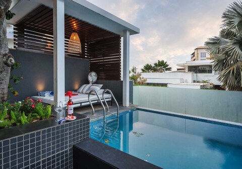 Isle View Villa by VEO - Part of StayVista