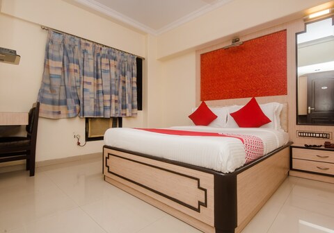 Super Hotel O Solitaire