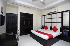 OYO 309 Hotel HKS Residency, Delhi OYO 309 Hotel HKS Residency, Delhi