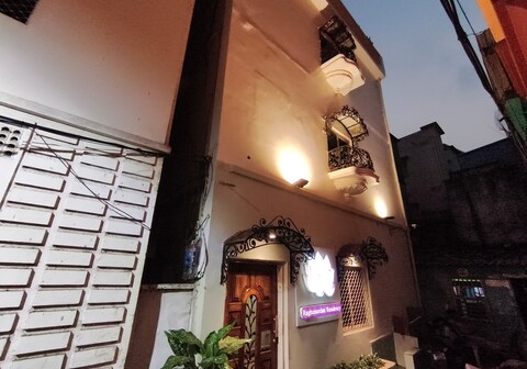 Raghunandan Residency Puri