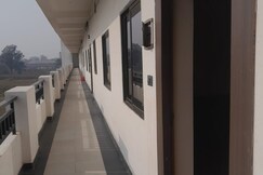 Soni Homestays, Khalilabad Soni Homestays, Khalilabad