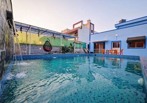 KRISHNA VILLA LONAVALA