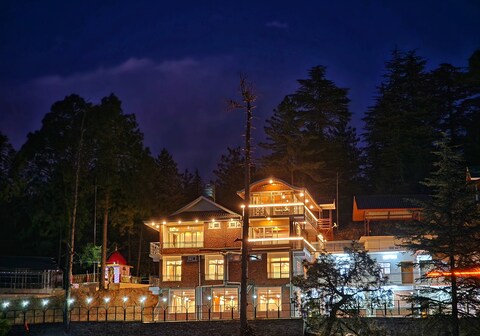 The Morel House - A Forest Retreat