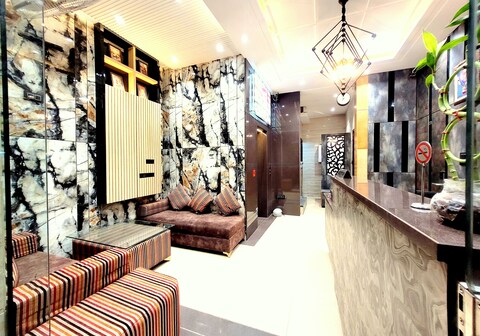 Hotel Krishna Regency