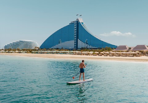 JUMEIRAH BEACH HOTEL DUBAI