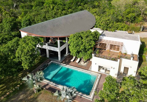 StayVista at The Leaf