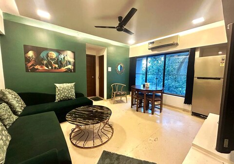 The Emerald Abode II Premium 1Bed Condo Santacruz