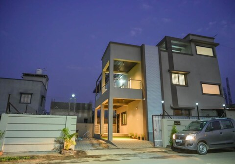Shanti Villa 4BHK with Pvt Pool, Lonavala