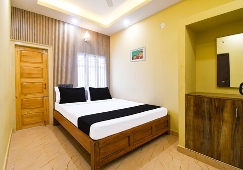 Super Hotel O Sai Balaji Inn