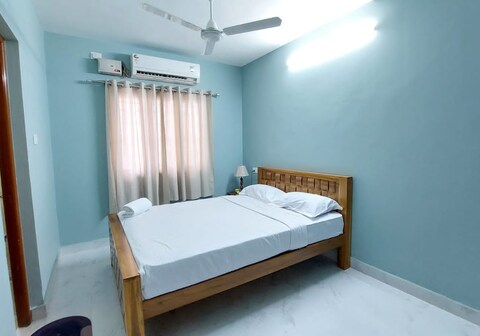 Ravi Santhi Apartments