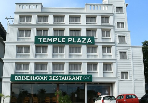 Temple Plaza