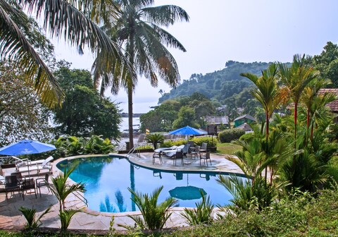 Stone Water Eco Resort