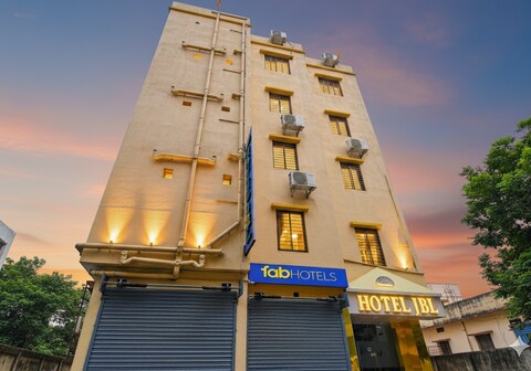 FabHotel JBL - Near Kolkata Airport