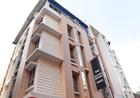 DIAMOND PLAZA
