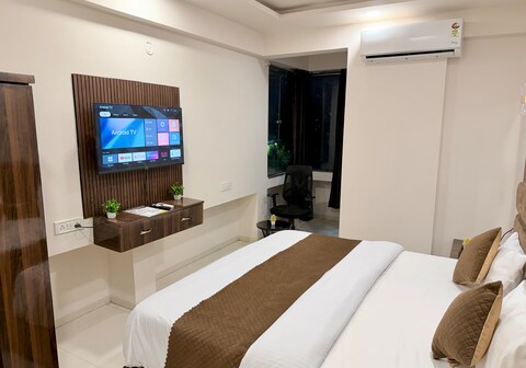 kiwi inn hotel, Vijay Nagar, Scheme No. 78