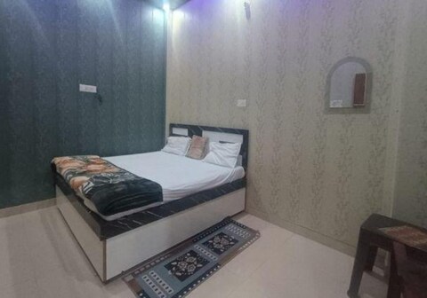 FabHotel Ayodhya Residency