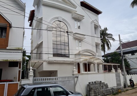 Oceans Inn