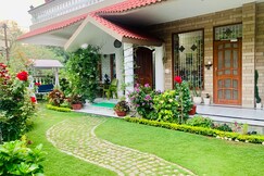 Bhagwant Villa -  A terrace view, Dehradun Bhagwant Villa -  A terrace view, Dehradun