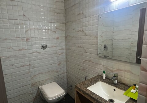 Collection O Queens Resort